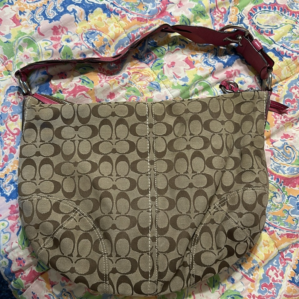 Coach Handbag - Picture 2 of 7